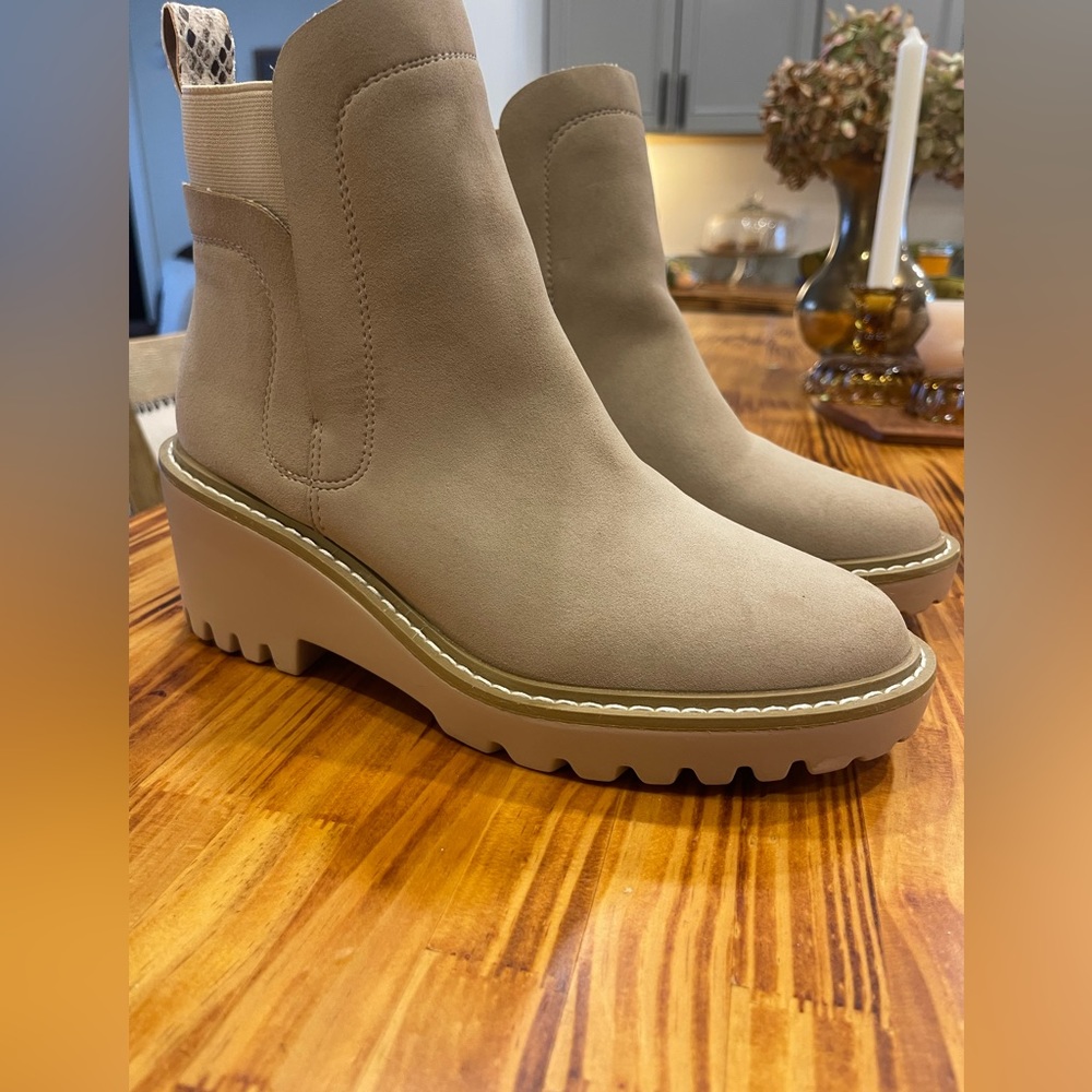 Nicole Miller ankle boots